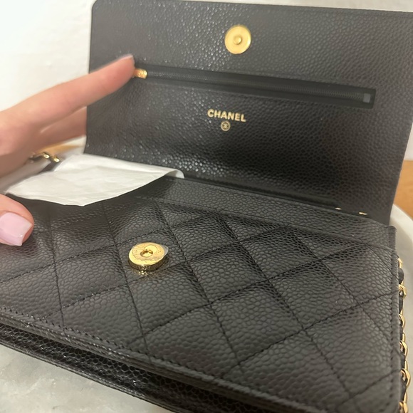 Chanel Wallet on Chain caviar leather - Picture 4 of 15